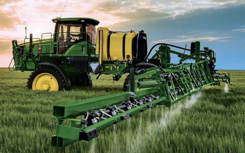 Commercial-Agricultural-Equipment